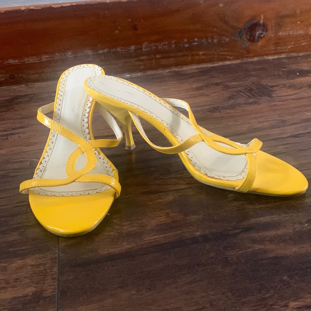 Size 7 heels